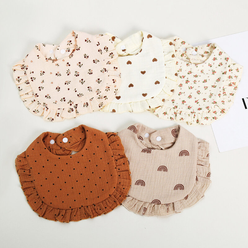 Муслиновые нагрудники в Корейском стиле, Слюнявчики с оборками и цветочным рисунком для кормления младенцев, хлопковая ткань для новорожденных