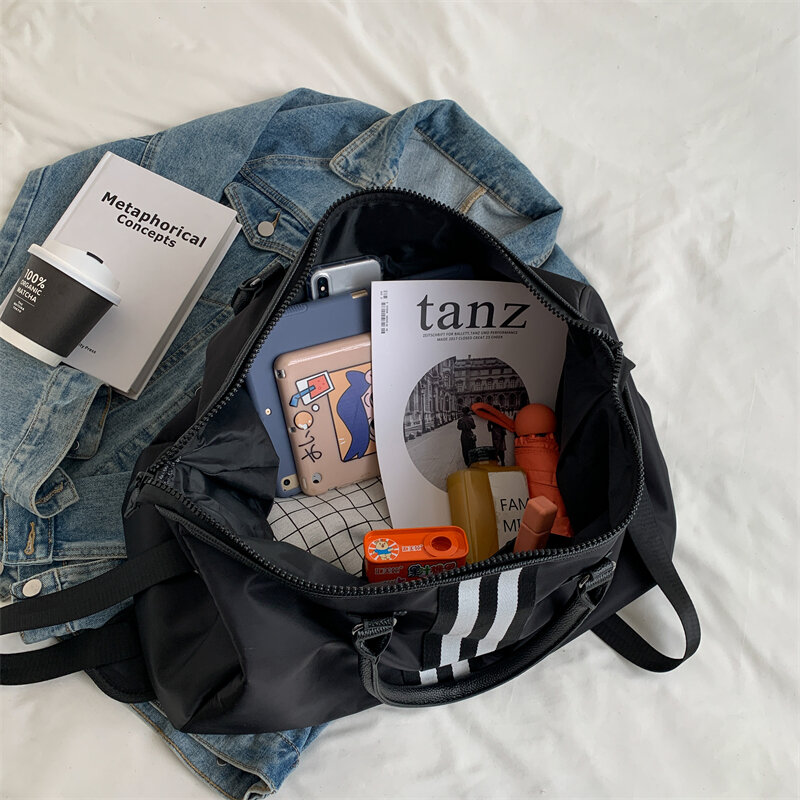 Yirqui-男性と女性のためのポータブルなトラベルバッグ,防水,ポータブル,ショルダー付きフィットネスバッグ,大容量のバックパック