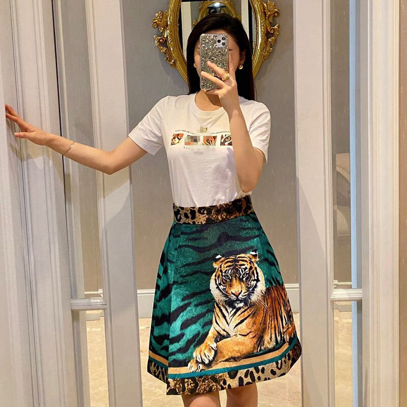 Alta qualidade verão nova marca grande cetim tigre impressão saia 2022 moda feminina sexy leopardprint contrastcolora-linha de saia curta