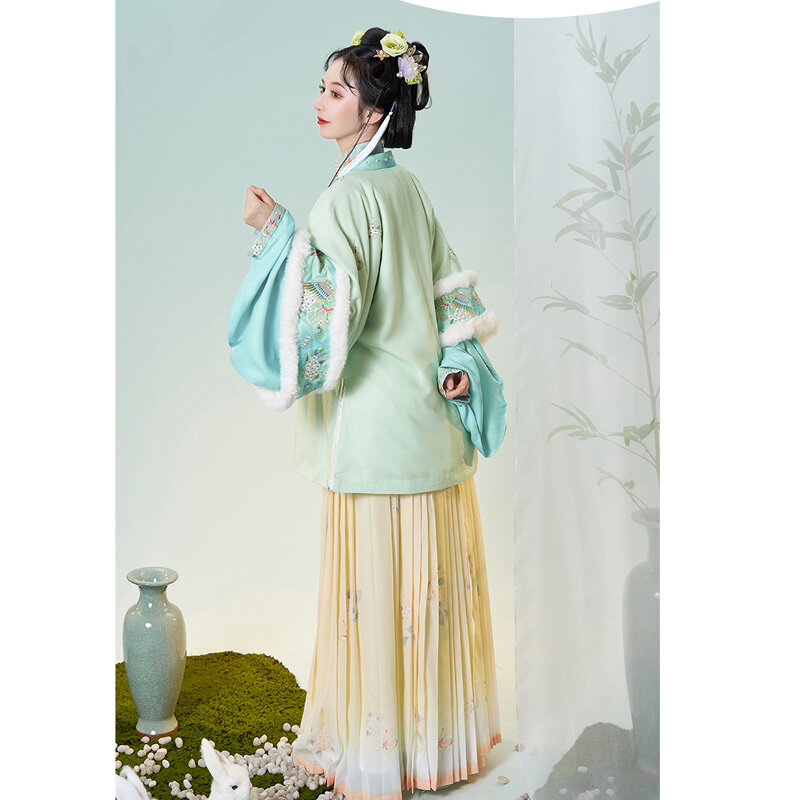 ChongHuiHanTang Original Ming-dynastie Hanfu Kleider Für Frauen Square Neck Pfau Stickerei Half-sleeve Tops Gelb Druck Rock