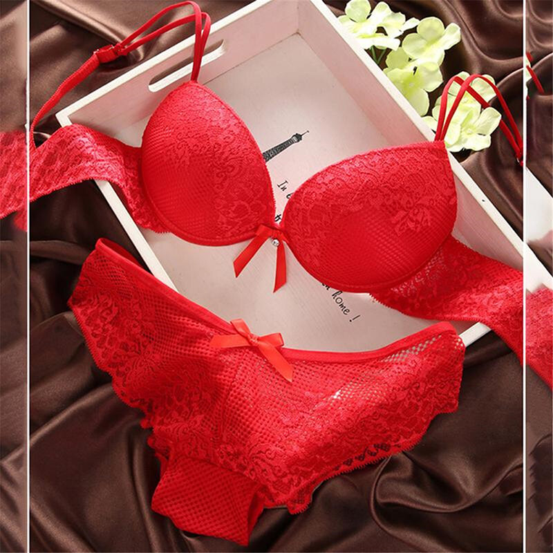 Fashion Fashion Renda Seksi Tipis Deep V-Leher Push Up Pakaian Hot-Selling Vintage Solid Warna Bra Set Wanita Pakaian Dalam