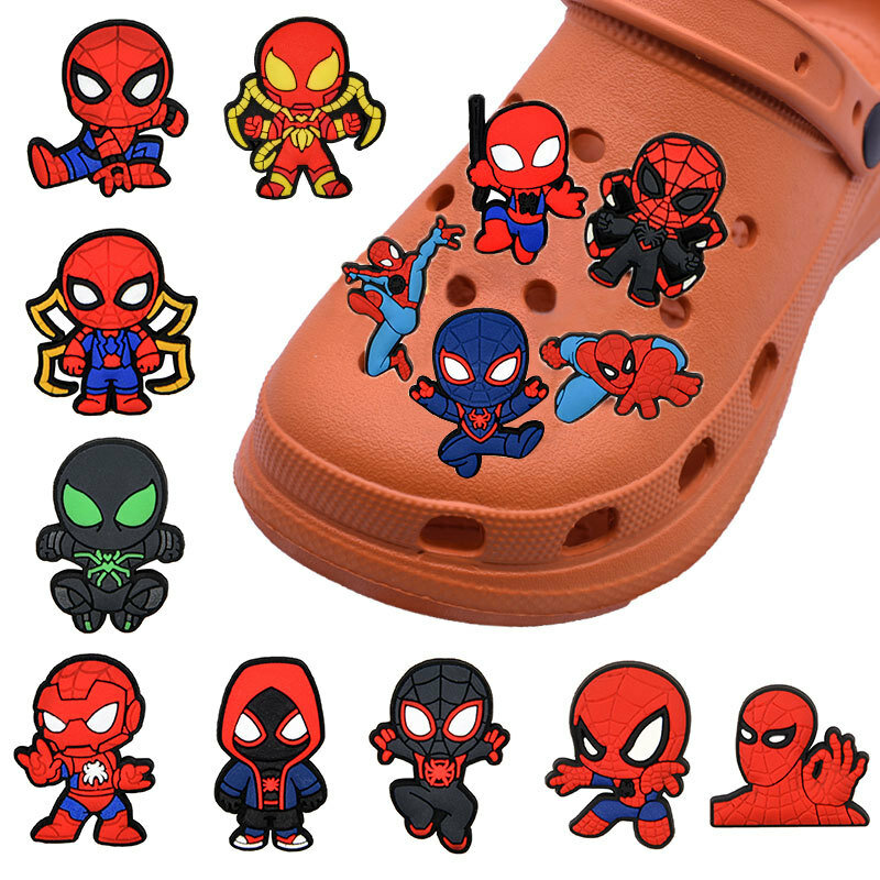 1 pz vendita singola Spiderman Hero fibbia per scarpe Croc Charms PVC cartoni animati Sneakers decorazioni zoccoli bambini all'ingrosso regali per feste di natale