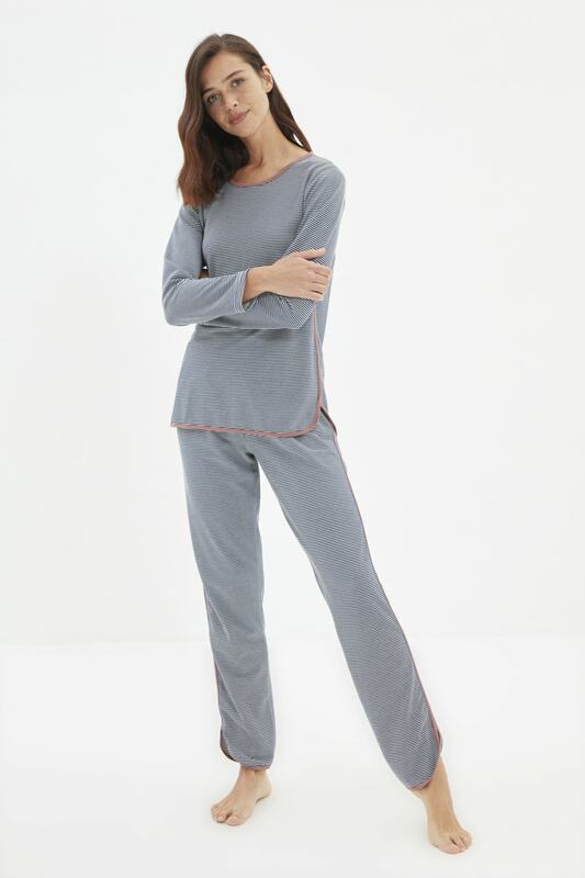 Trendyol-Conjunto de pijama de punto a rayas, THMAW22PT1439