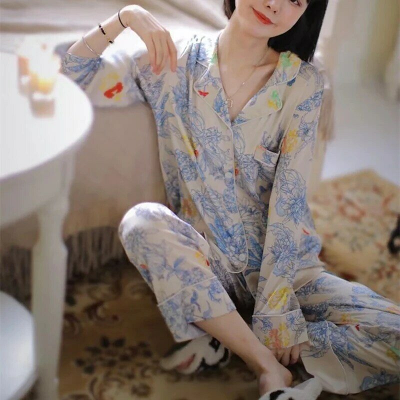 Early spring new women's pajamas romantic blues Monet garden floral print loungewear skin-friendly silky satin pajamas