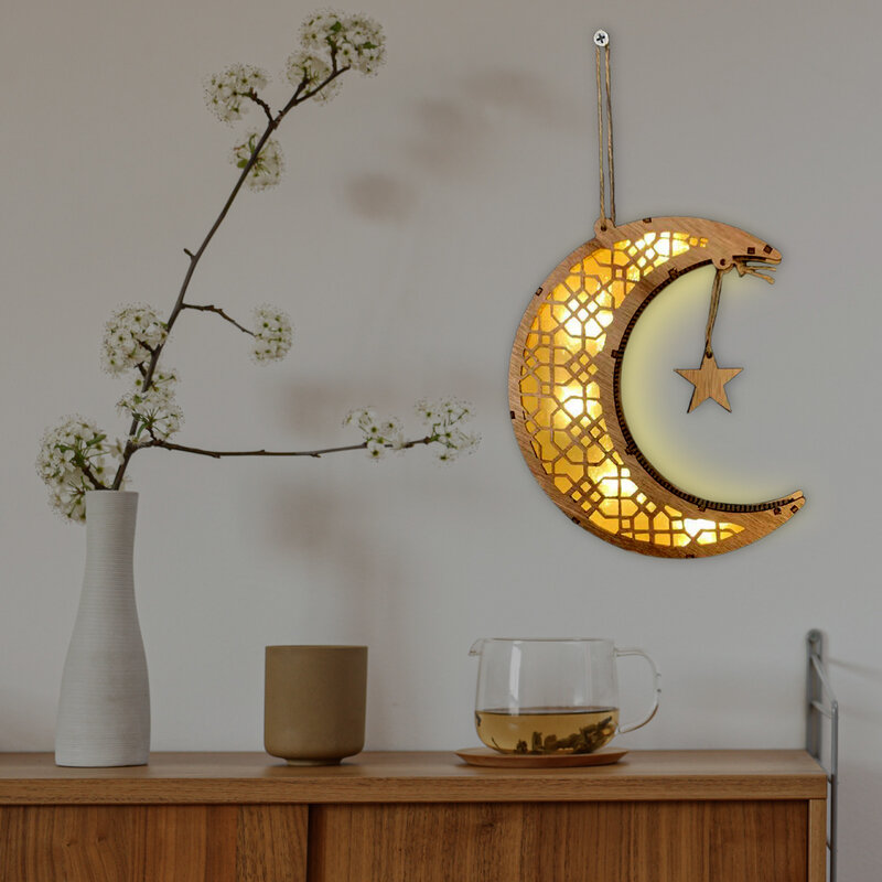 Wooden Moon Shape LED Light Eid Ramadan Mubarak Hollow Carving Wall Mounted Luna Lamp Battery Operated Decor Pedants With Warm