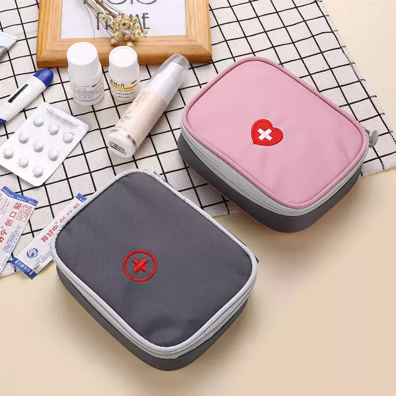 الإسعافات الأولية حقيبة المحمولة السفر الطب حزمة طقم الطوارئ أكياس صغيرة الطب مقسم التخزين المنظم المنزل في الهواء الطلق