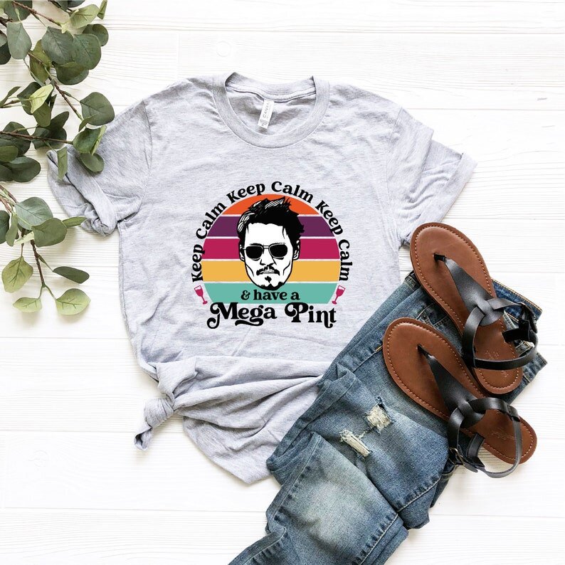 Zachowaj spokój i pytanie w przypadku Mega koszulka z nadrukiem w stylu Vintage 2022 śmieszne sprawiedliwości memy prezent Tee lato Johnny Depp prosta, na co dzień Tee