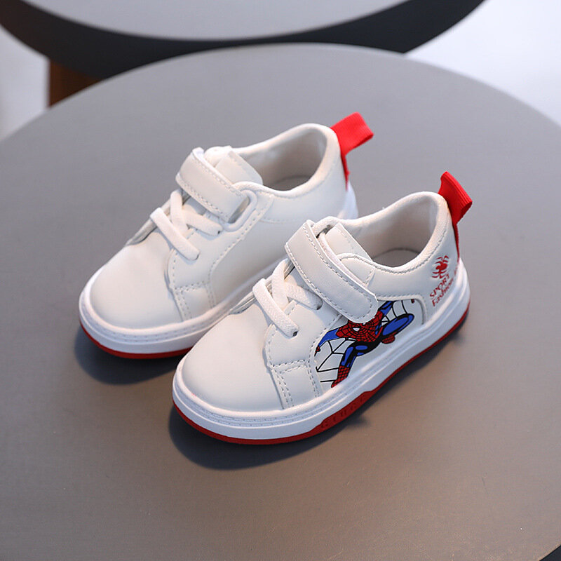 Zapatillas antideslizantes con diseño de Spider-Man para niño y niña, zapatos de suela blanda, botas para bebé, sandalias de Tenis Kdis, color blanco