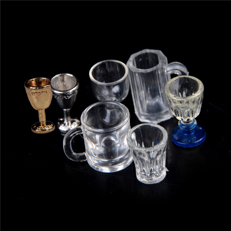 Transparente Becher Miniatur Mini Wein Bier Tasse Puppenhaus Handwerk Hause Dekoration Glas Modell DIY Teile Maßstab 1:12 Kunststoff 1/2Pcs