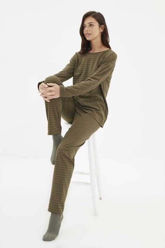 Trendyol Khaki Striped Knitted Pajamas Set THMAW22PT1436