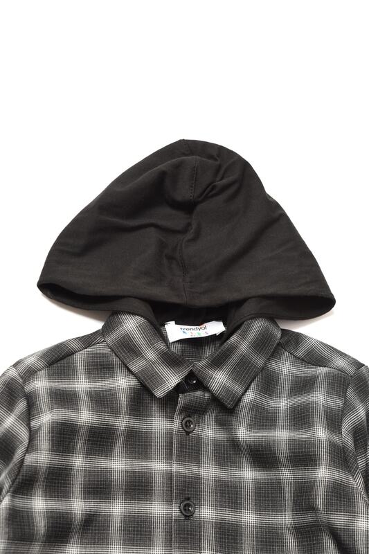 Trendyol-camisa tejida a cuadros para hombre y niño, camisa con capucha, TKDAW22GO1160