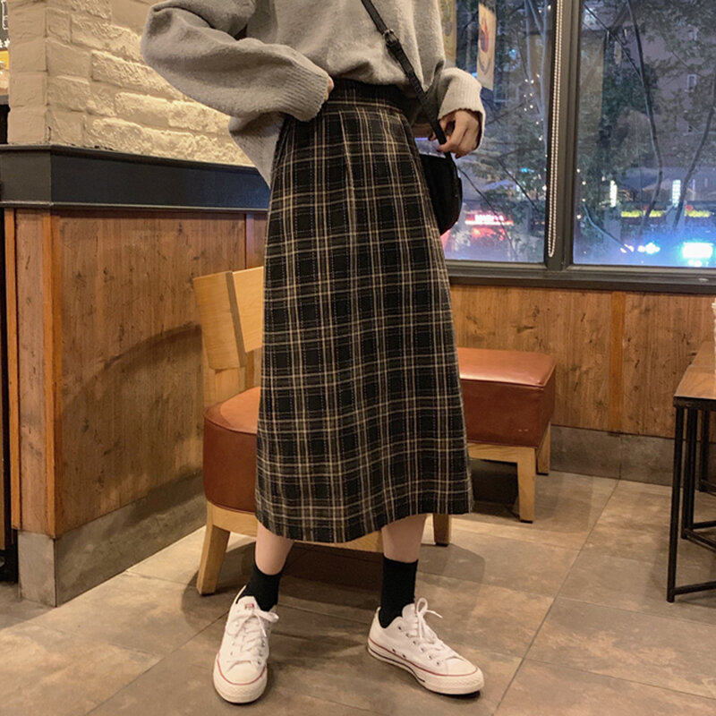 Rok Panjang Midi Wanita Antik Musim Panas Motif Kotak-kotak Elastis Rok Wol Korea Ramping Terpisah Coklat Tua Pinggang Tinggi Wanita Streetwear
