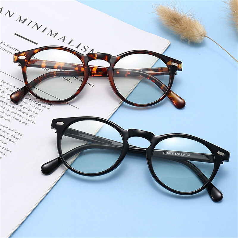 Kacamata Transisi Hitam Matte Kecil Klasik Kacamata Pemblokiran Cahaya Biru Kacamata Berubah Warna Fotochromic UV400 Komputer