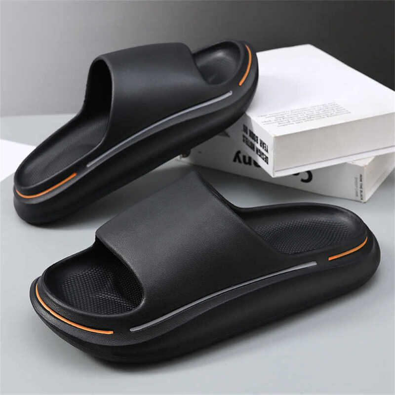 Zapatillas deportivas de tacón bajo para hombre, zapatos de diseñador de lujo para estar en casa, sandalia, calzado de primavera, 44-45, China