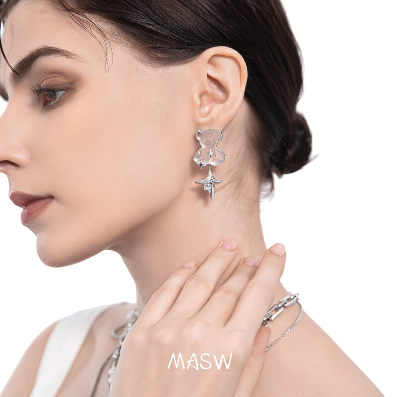 MASW العصرية مجوهرات الدب الصغير أقراط 2022 الاتجاه الجديد التصميم الأصلي سميكة الفضة مطلي غير المتكافئة ستار أقراط لفتاة