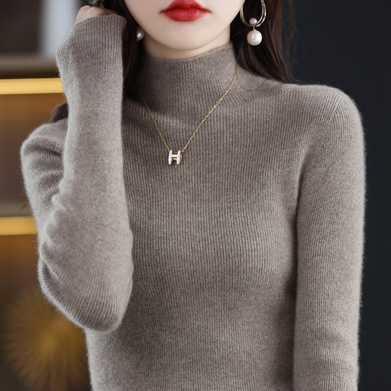 22 Musim Gugur Musim Dingin Sweter Kasmir Baru untuk Wanita Pullover Warna Murni Kerah Bulat Pakaian Garis Pertama Sweter Dasar Rajutan Wol Murni
