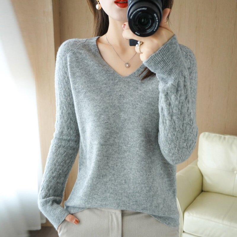 Sweter V-neck Baru Musim Semi dan Musim Gugur Pullover Wanita Pas Badan dengan Kaus Bottoming Rajutan Kaus Lengan Panjang Berongga