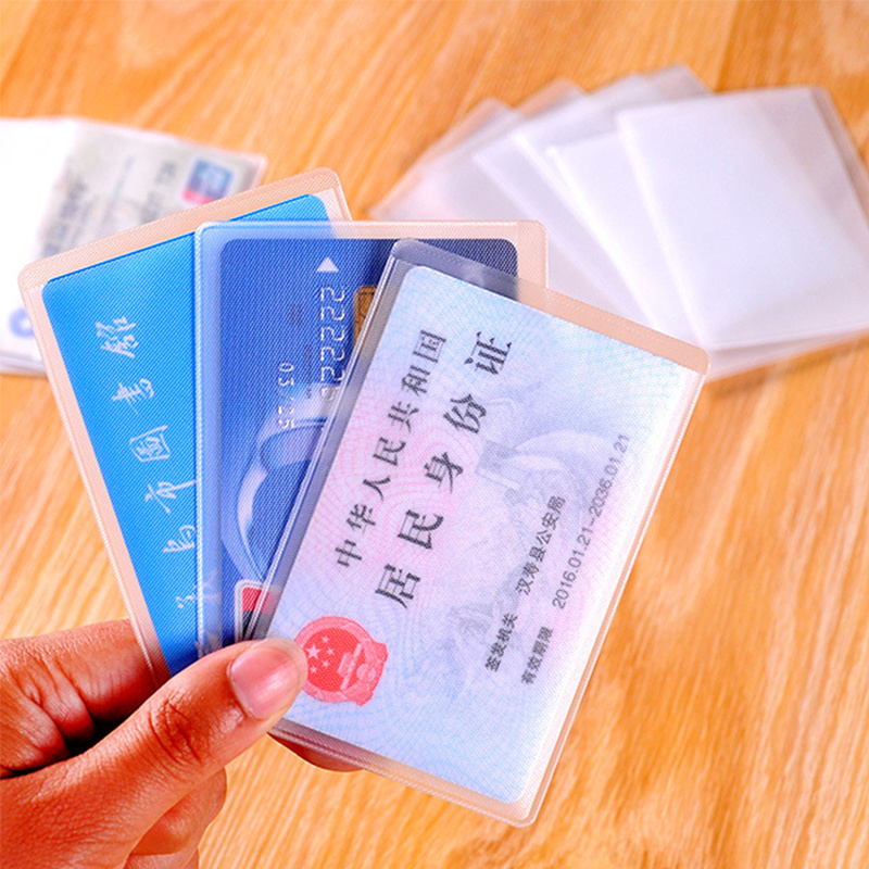 10Pcs PVC Clear Card ฝาครอบกรณีปกป้องบัตรเครดิตการ์ดกันน้ำโปร่งใสผู้ถือบัตรกระเป๋า