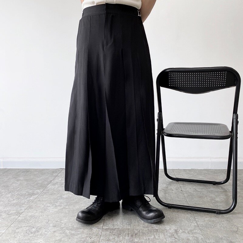 남자 스트리트 웨어 바지 고딕 스타일 느슨한 발목 길이 남자 와이드 팬츠 드레스, 일본 럭셔리 플리츠 유피 퀼로트 하의 블랙