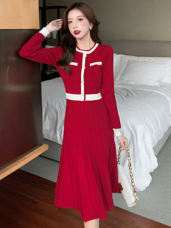 2022 Autumn and Winter New Pleated Waist Slim Long Skirt Dress Yujie Light Familiar Knitted Color Matching Large Swing Dress