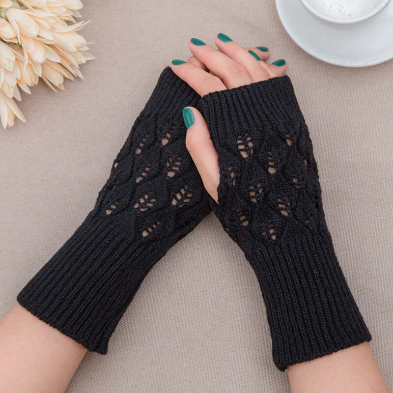 Новые женские шерстяные перчатки с открытыми пальцами и сенсорным экраном, вязаные женские зимние однотонные теплые варежки, перчатки T153