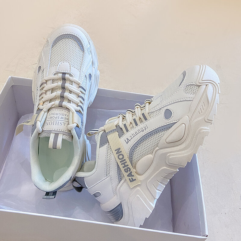 Chaussures de sport décontractées pour papa, souliers tendance pour hommes et femmes avec planche blanche rehaussante, nouvelle collection printemps 2023