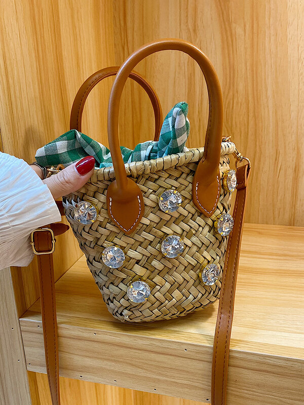 Straw woven bag women's 2022 new rhinestone all-match retro rattan bucket bag beach woven one-shoulder messenger bag