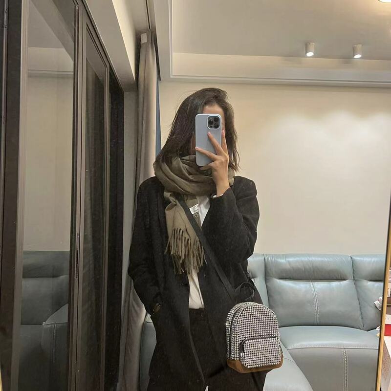 Frauen 2022 Luxus Marke Design Strass Umhängetaschen Hohe Qualität Nette Getäfelten Schulter Taschen Damen Mode Silber Handtasche