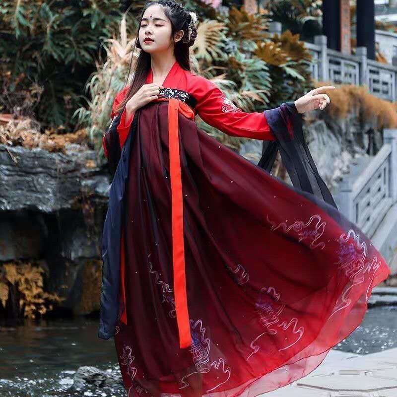 Hanfu-Hada femenina elegante, los estudiantes antiguos mejoran los elementos de estilo chino, estilo de artes marciales, disfraz, trajes de actuación escénica