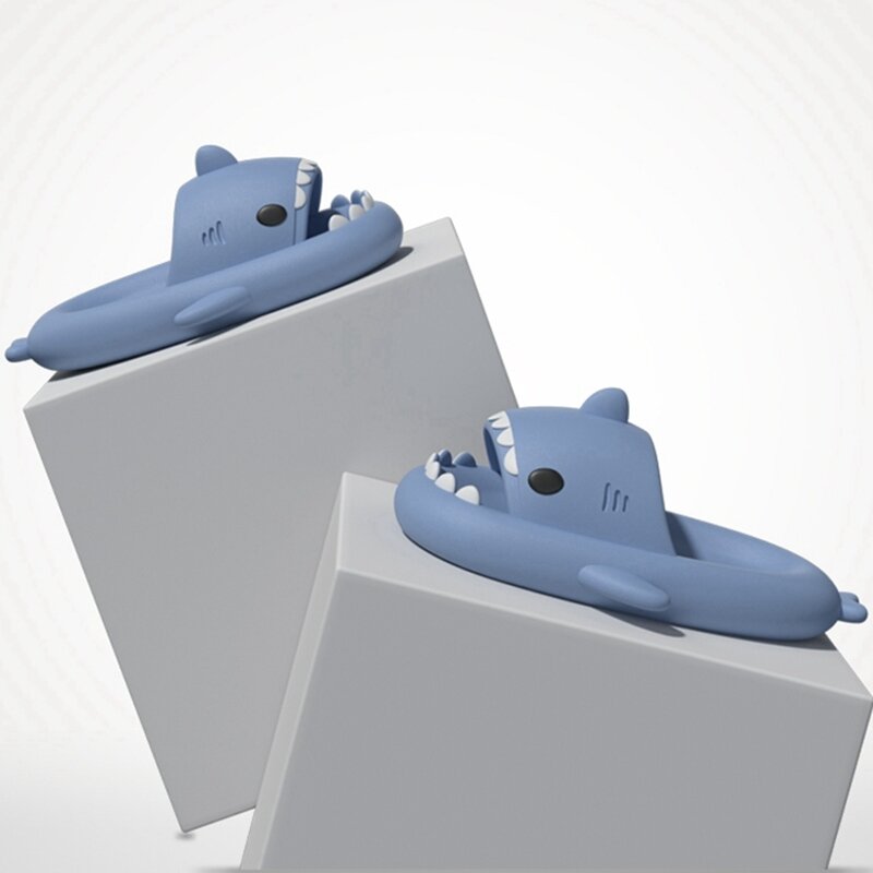 Zapatillas de plataforma con diseño de tiburón para hombre y mujer, chanclas suaves de EVA para el baño, para verano, 2022