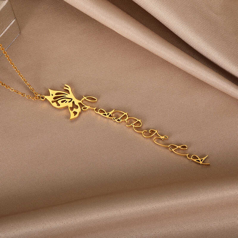 Personalizado colar de gargantilha cursiva melhor presente do amigo colares de nome personalizado da borboleta para a menina
