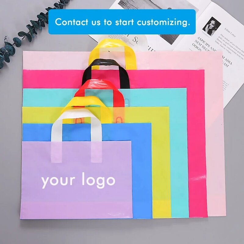 Bolsas de compras coloridas con logotipo personalizado, bolsa de regalo de plástico con asa, Impresión de logotipo de un Color en doble cara, diseño gratis, 100 piezas