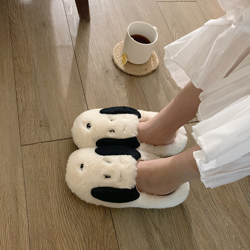 Baru Snoopys musim dingin lucu kartun Fashion Ins Baotou sepatu katun pasangan rumah tetap hangat sandal Kawaii Anime mewah hadiah anak perempuan