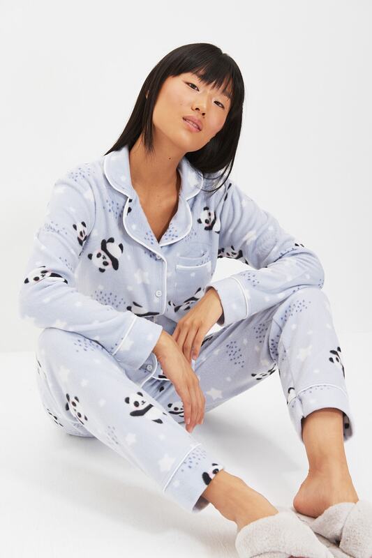 Set pigiama lavorato a maglia fantasia Panda Trendyol