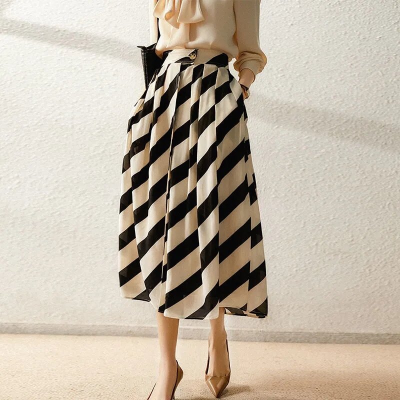 Falda plisada de estilo Vintage para mujer, falda de cintura alta a rayas blancas y negras, primavera 2022