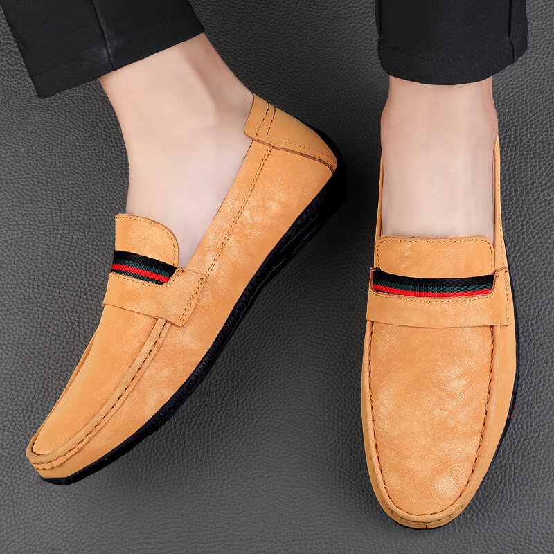 BEARCLUB Moccasins Men Genuine Leather Shoes 2022 Summer Men Business Casual Quality Leather Shoes Comfortable Sole Male Loafers