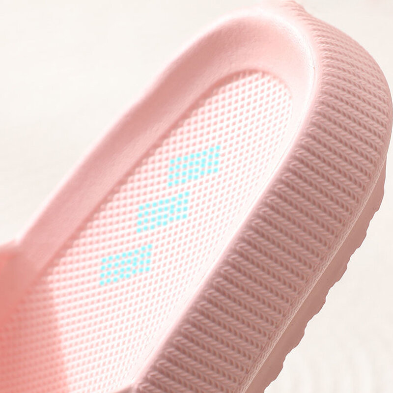 Zapatillas de baño antideslizantes para mujer y hombre, chanclas de suela gruesa de EVA, zapatos de baño para el hogar, sandalias de verano con plataforma, 2022