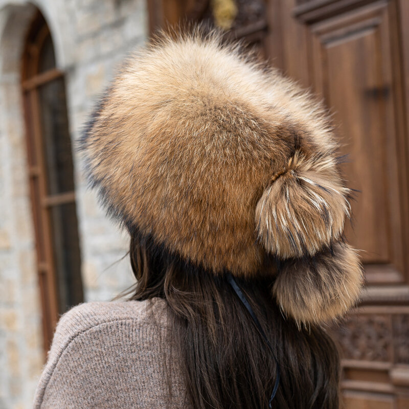 Natural Fox Fur Hat Russian Ushanka Female Winter Hat For Women Warm Fluffy Popular Style Female Tail Cap Fashion Real Fur Hats