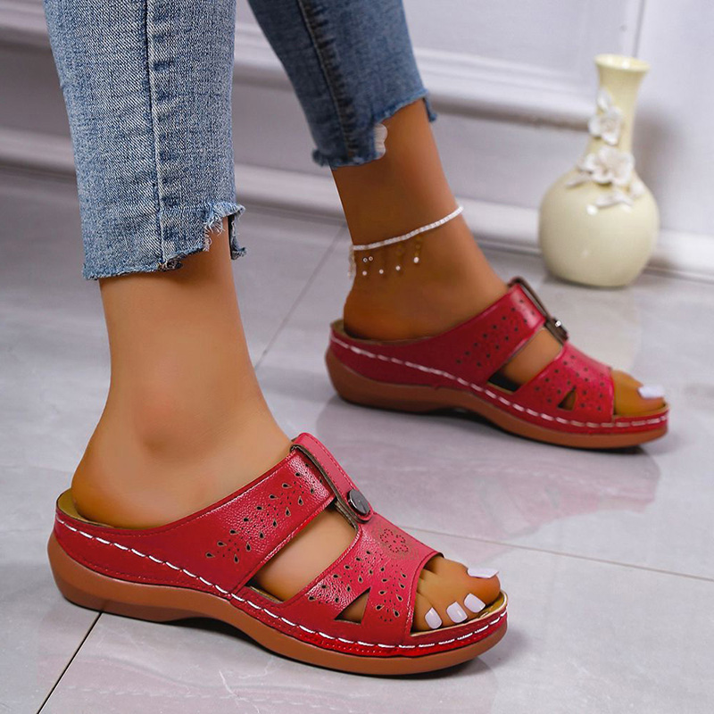 Sandal Mode Baru Wanita Ujung Terbuka Sepatu Wanita Sepatu Pantai Kasual Sepatu Wanita Warna Solid Slide Wanita Ringan Sepatu Ukuran Plus