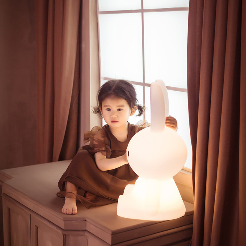 Luz de noche de conejo con USB INS 28, decoración para habitación de niños, lámpara de noche para dormir, regalo para dormitorio de niños, accesorios de fotografía