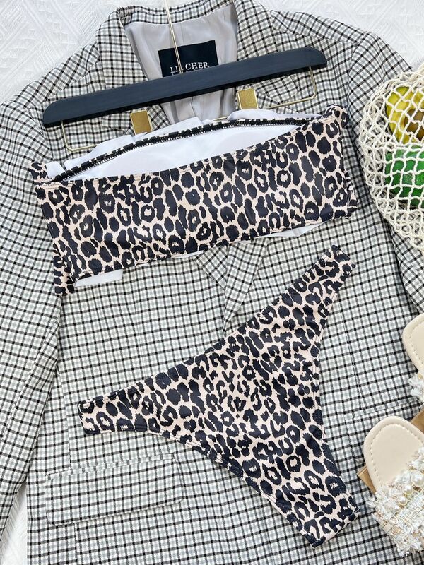 Conjunto de Bikini con estampado de leopardo para mujer, traje de baño con parte superior de tubo, Sexy, de cintura alta, para playa y verano