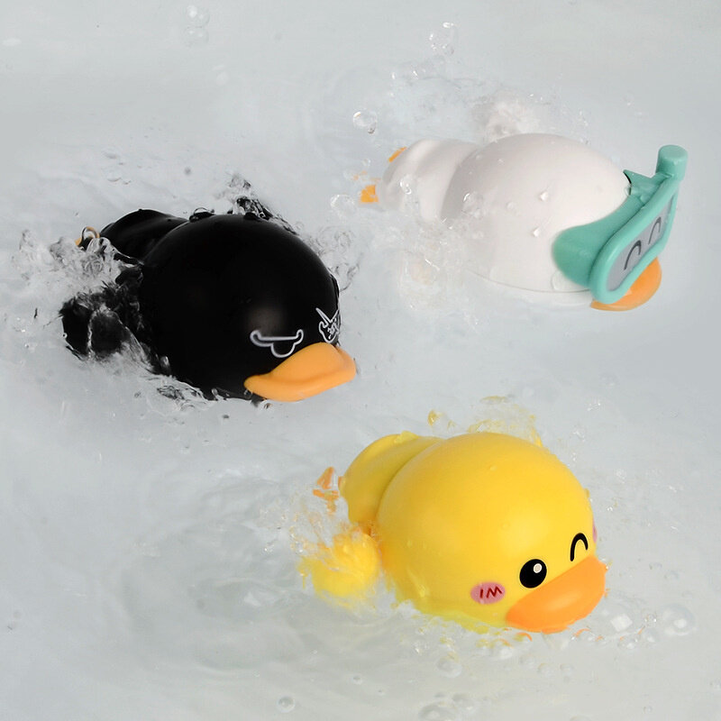 Cute Baby Clockwork Little Yellow Duck Baby Bath Toys bambini ragazzi ragazze che giocano In acqua Set da bagno combinazione