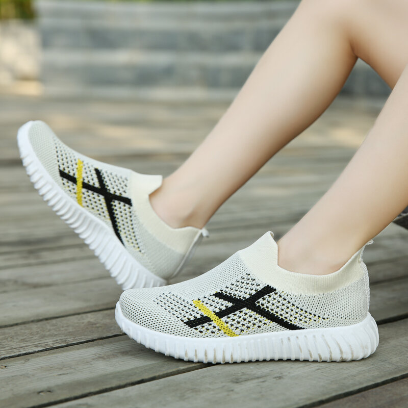Scarpe per bambini 2022 moda estiva Mesh scarpe per bambini Design Outdoor Boy Girl traspirante 4-6 anni scarpe Casual per bambini spedizione gratuita