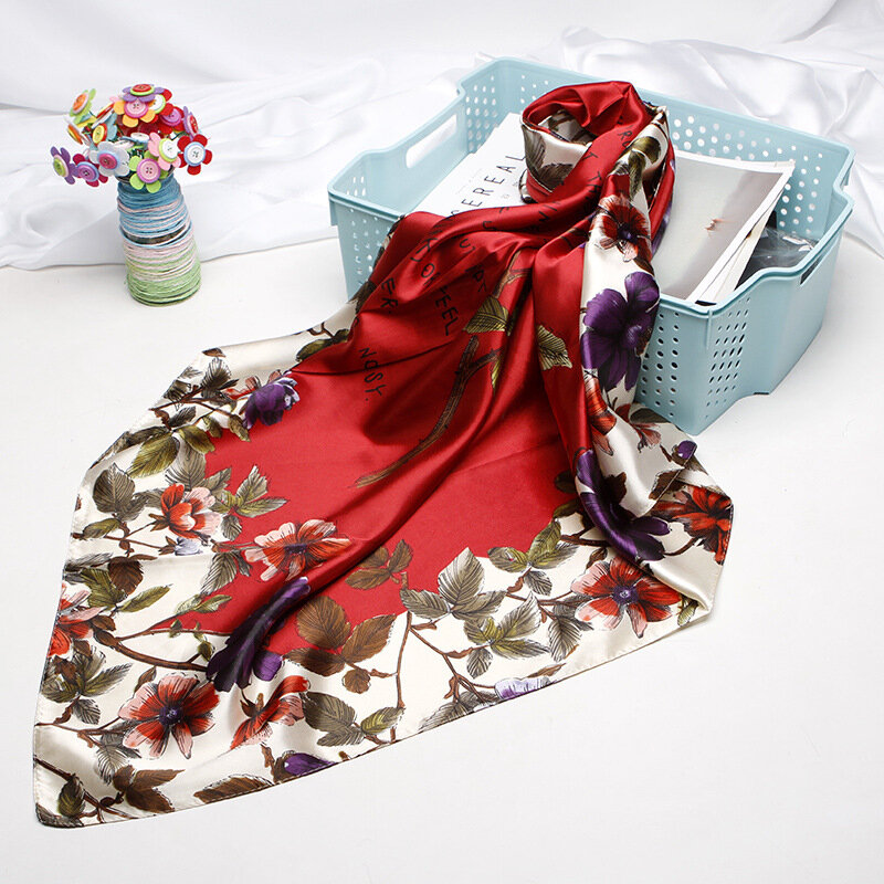 Kobiety 90*90cm kwadratowy jedwab luksusowy Design szalik z wzorem europa ameryka moda pani plaża ochrona przed słońcem szal hidżab damskie chusty