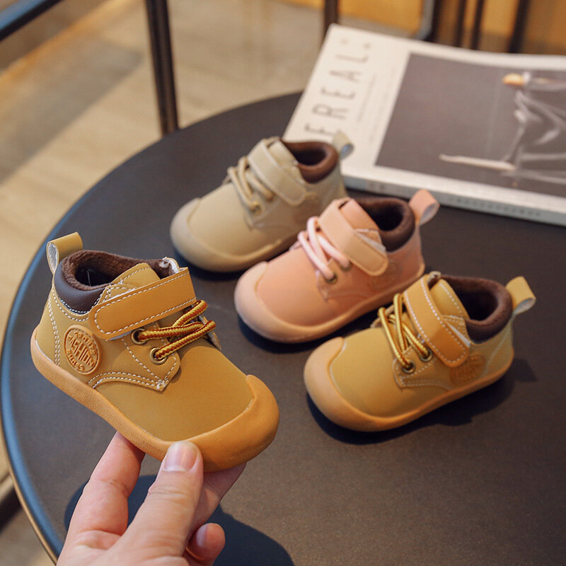 Dziewczynki chłopcy obuwie wiosna jesień niemowlę buty dla małego dziecka Outdoor antypoślizgowe z miękkimi podeszwami brytyjskie buty dziecięce rozmiar 16-25