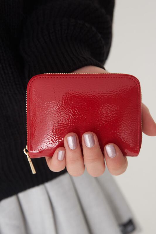 여성 지갑 귀여운 학생 술 펜던트 짧은 지갑 트렌드 작은 패션 PU 지갑 2021 동전 지갑 여성용 카드 가방