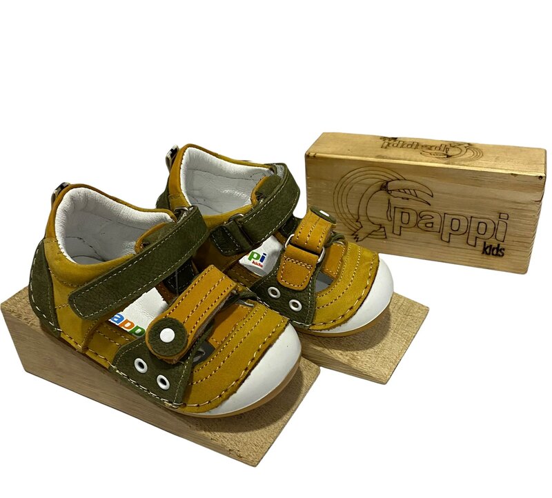 Pappikids รุ่น (0133) เด็ก First Step Orthopedic รองเท้าหนัง