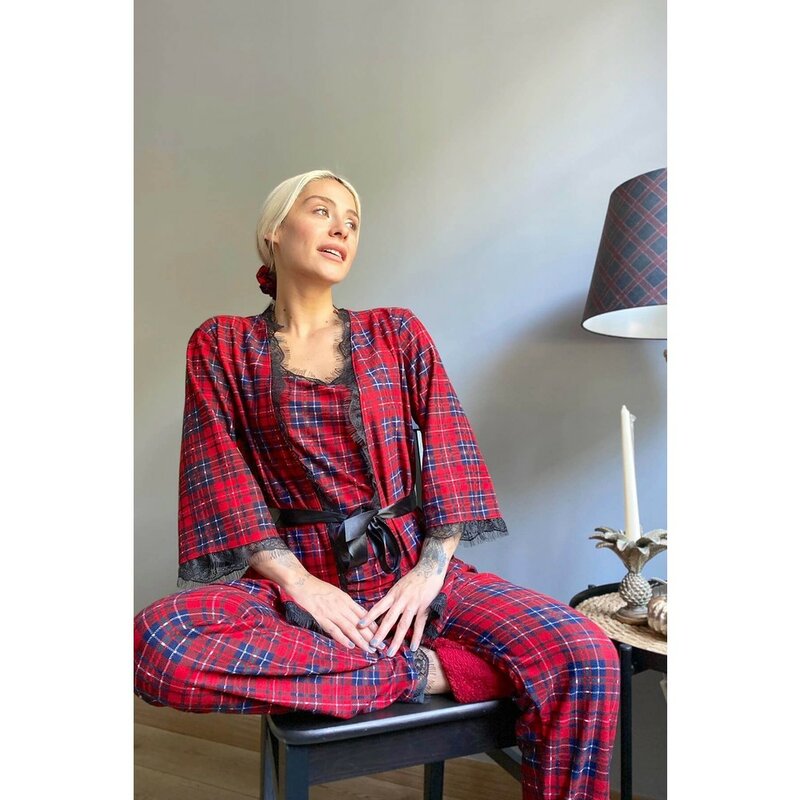 Kombini-Conjunto de Pijama de terciopelo con estampado a cuadros para mujer, ropa de dormir moderna e informal, con diseño elegante, para primavera, otoño y verano