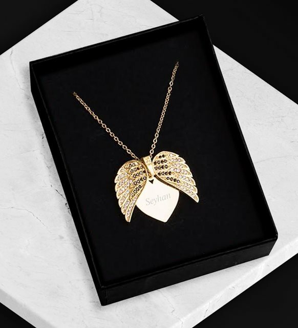Atoztide Angepasst Mode Edelstahl Name Halskette Personalisierte Engel Flügel Schild Geschenk Souvenir