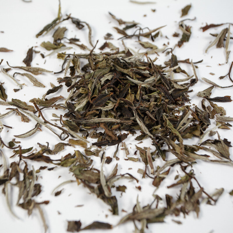 Biała herbata "biała piwonia" Bai Mu hołd, 50 gramów